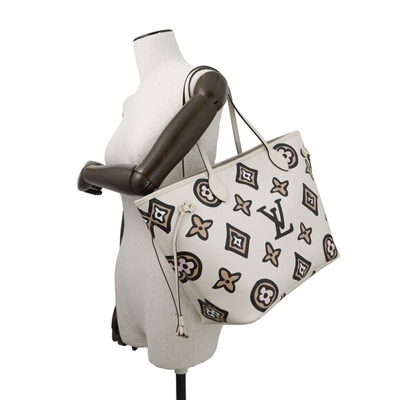 LOUIS VUITTON Neverfull Size MM Monogram / Wild at Heart claim M45819 - Picture 3 of 16